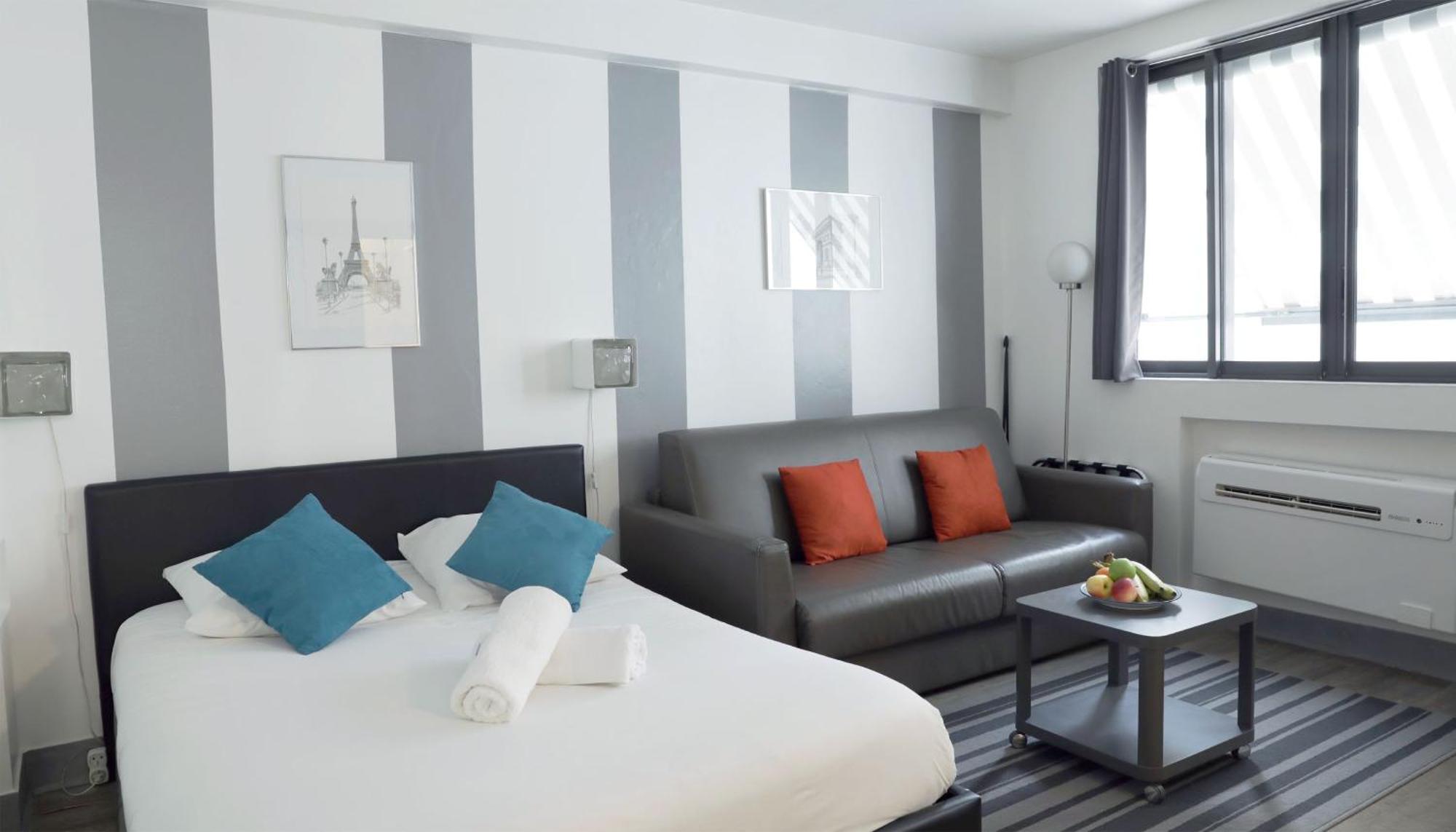 Arc De Triomphe & Trocadero Square - Cityapartmentstay París Exterior foto